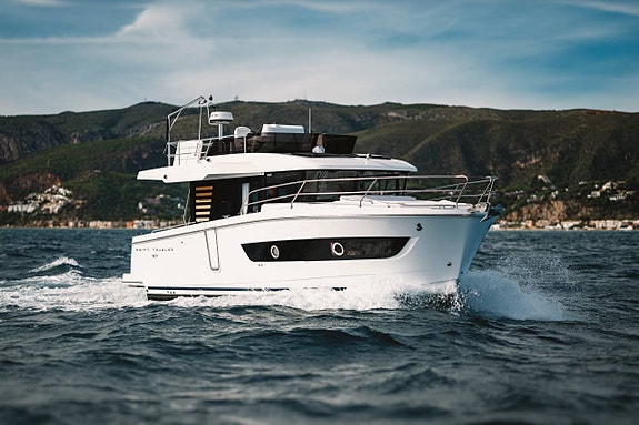 Beneteau Swift Trawler 37 fly på Boot Dusseldorf