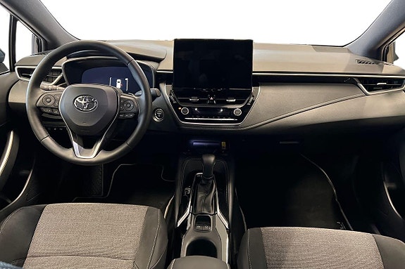 Toyota Corolla 8 of 21