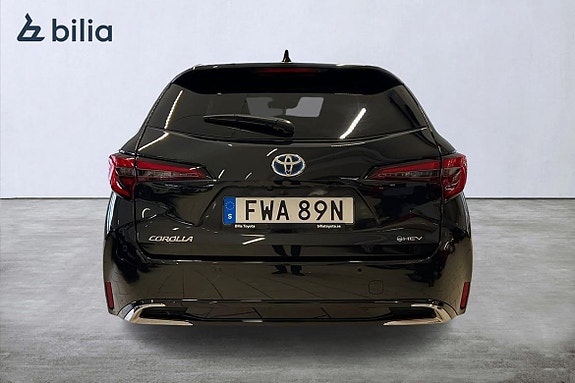 Toyota Corolla 4 of 21