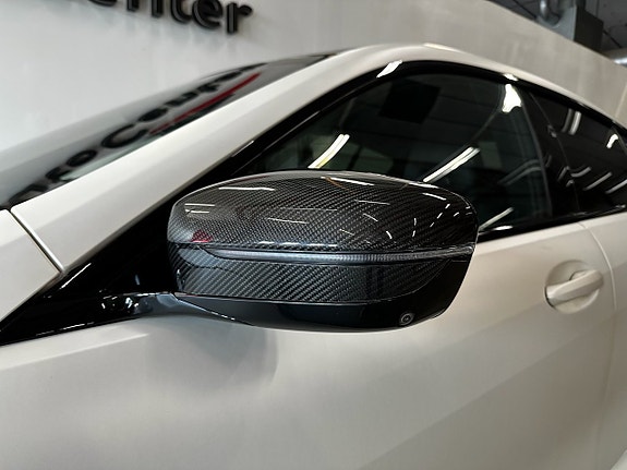 BMW 840i 10 of 29