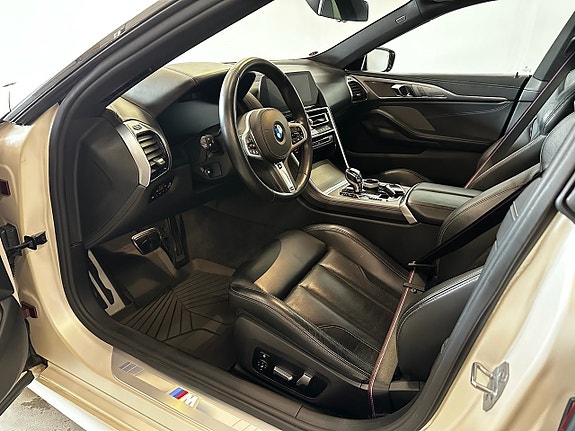 BMW 840i 13 of 29