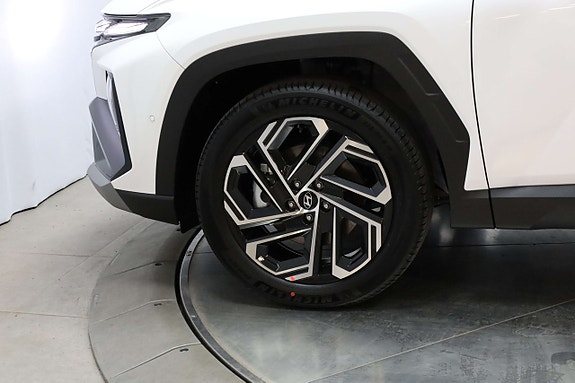 Hyundai Tucson 4 of 5