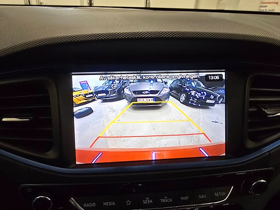 Hyundai IONIQ 16 of 21