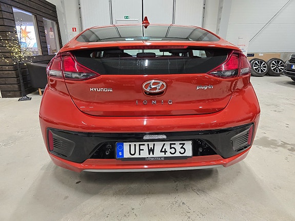 Hyundai IONIQ 5 of 5