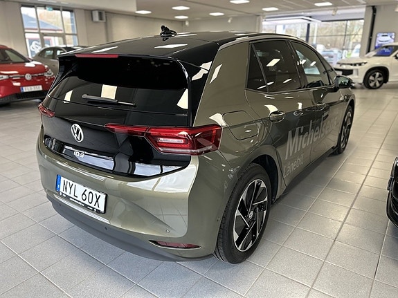 Volkswagen ID.3 5 of 7
