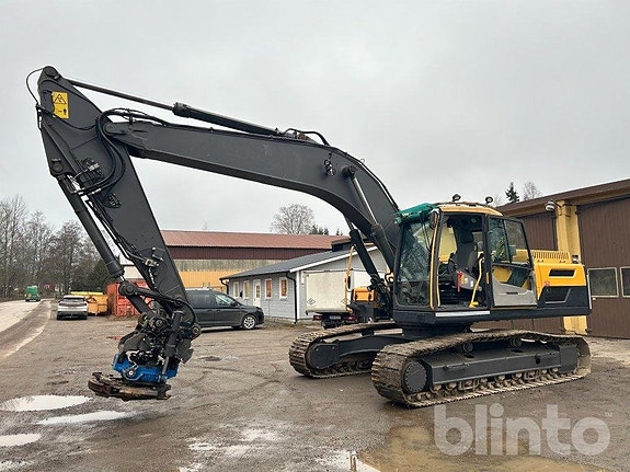 Bandgrävare Volvo EC250 DL
