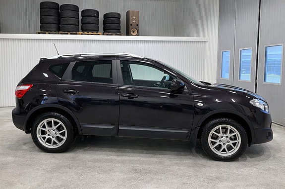 Nissan Qashqai 2 of 5