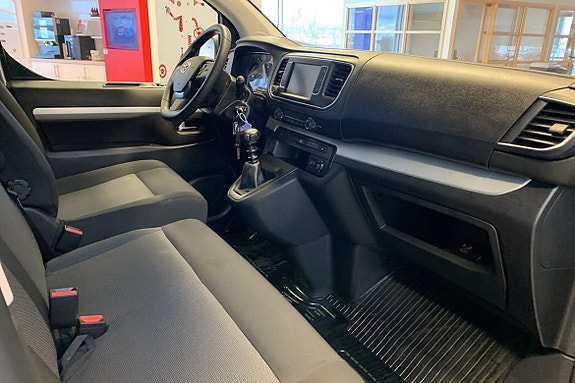 Toyota Proace Verso 14 of 14