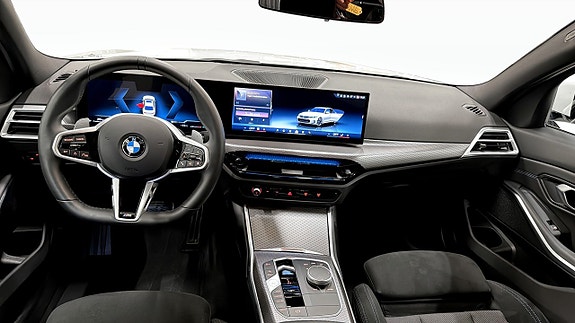 BMW 320 4 of 5