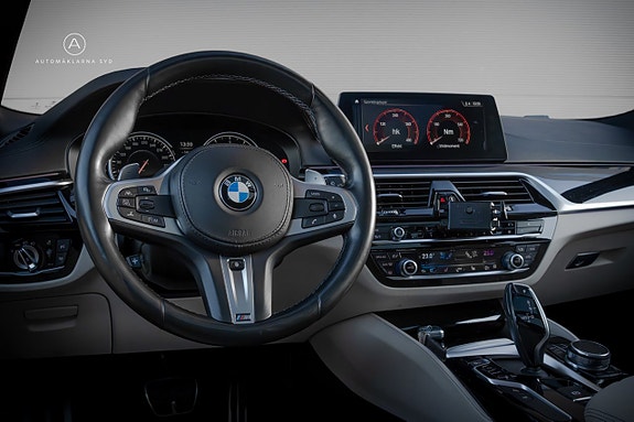 BMW 540i 10 of 29