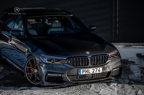 BMW 540i 6 of 29