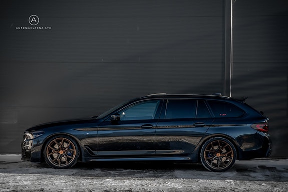 BMW 540i 25 of 29