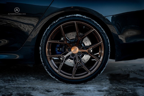 BMW 540i 26 of 29