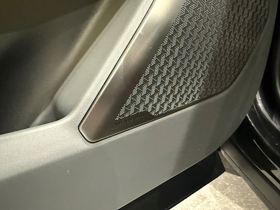 Kia EV9 6 of 16