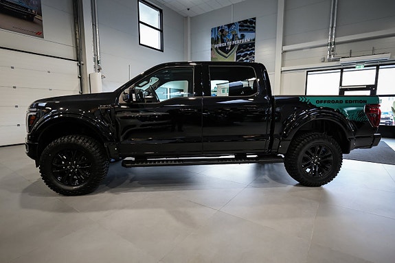 Ford F-150 4 of 5