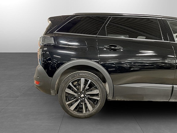 Peugeot 5008 15 of 16