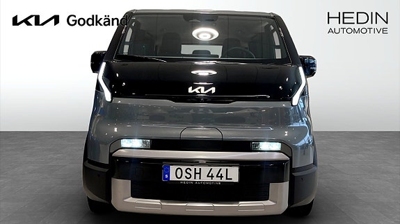 Kia PV5 2 of 24