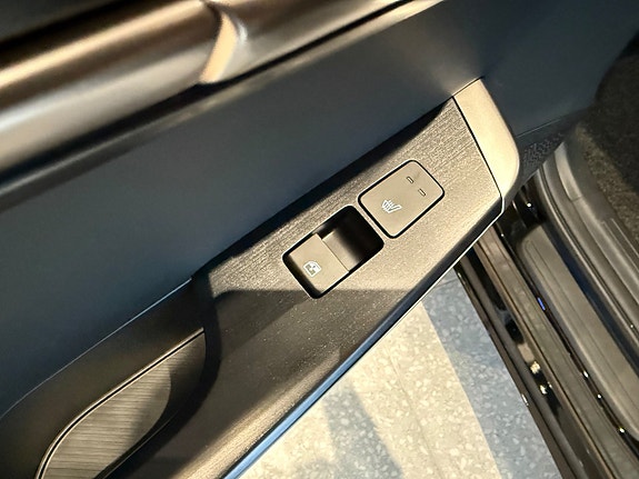 Kia EV6 7 of 13