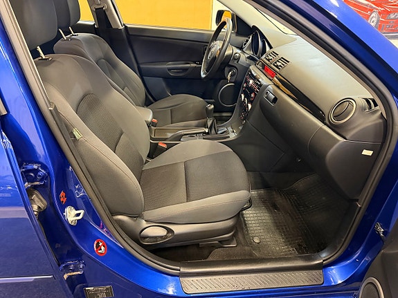 Mazda 3 14 of 17