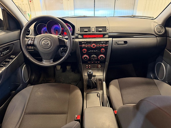 Mazda 3 11 of 17