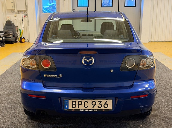 Mazda 3 6 of 17