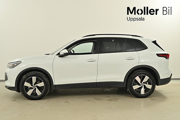 Volkswagen Tiguan 4 of 5