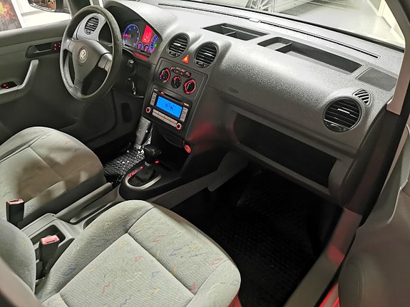 Volkswagen Caddy 11 of 13