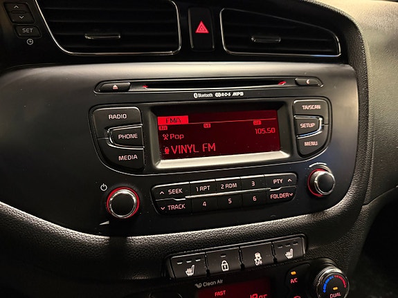 Kia ProCeed 15 of 15