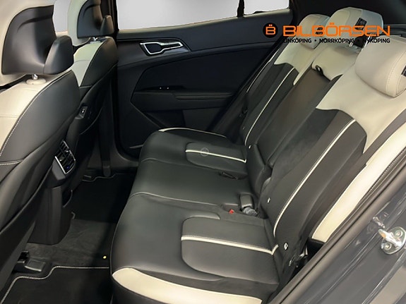 Kia Sportage 8 of 17
