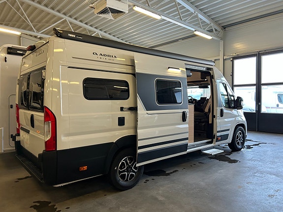 Adria TWIN 640 SLB / Automat / B-körkort / Långbädd 3 of 26