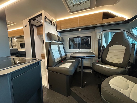 Adria TWIN 640 SLB / Automat / B-körkort / Långbädd 7 of 26
