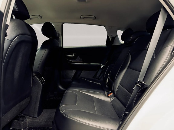 Kia Niro 14 of 28