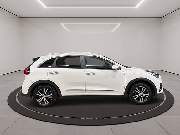 Kia Niro 8 of 28