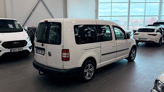 Volkswagen Caddy Maxi 4 of 5