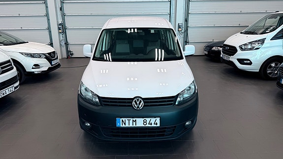 Volkswagen Caddy Maxi 2 of 5