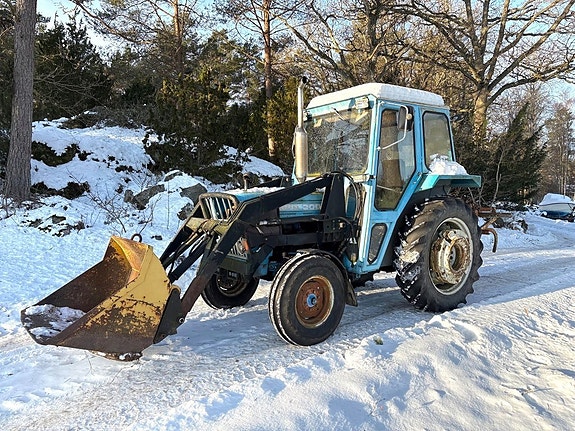 Traktor FORD 3000 SELECT O SPEED