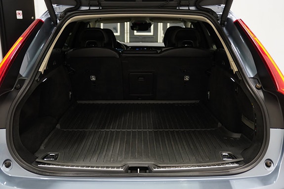 Volvo V90 Cross Country 19 of 20