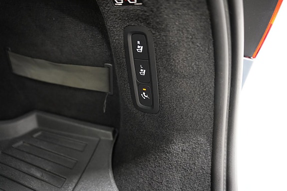 Volvo V90 Cross Country 20 of 20