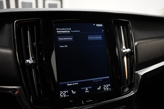 Volvo V90 Cross Country 16 of 20