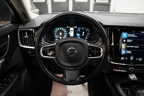 Volvo V90 Cross Country 11 of 20