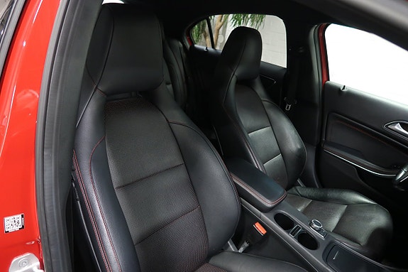 Mercedes-Benz A220 6 of 11
