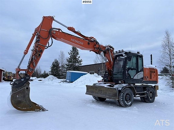 Hitachi ZX 170 W, tippvagn och redskap (VIDEO) (949,000:- ex