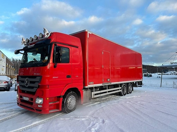 Mercedes-Benz Actros 2541 L