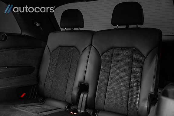 Audi Q7 26 of 30