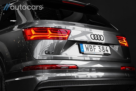 Audi Q7 10 of 30