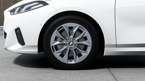 BMW 120 4 of 5