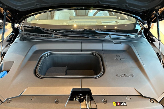 Kia EV3 11 of 19