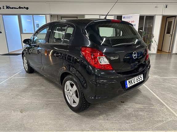 Opel Corsa 4 of 5