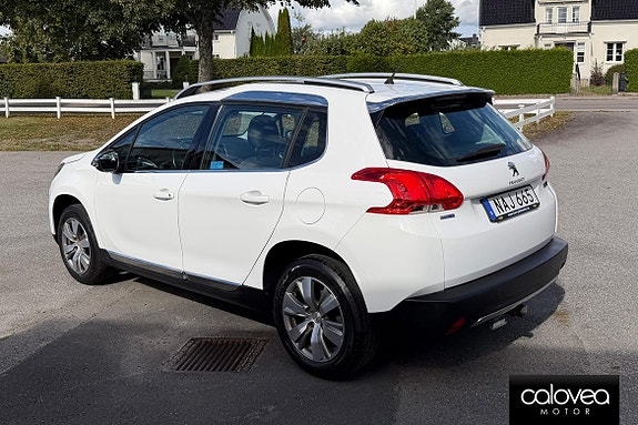 Peugeot 2008 11 of 13
