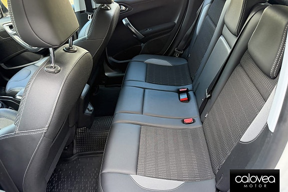 Peugeot 2008 12 of 13